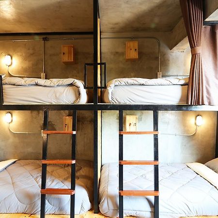 Hanu Hostel Bangkok Ngoại thất bức ảnh
