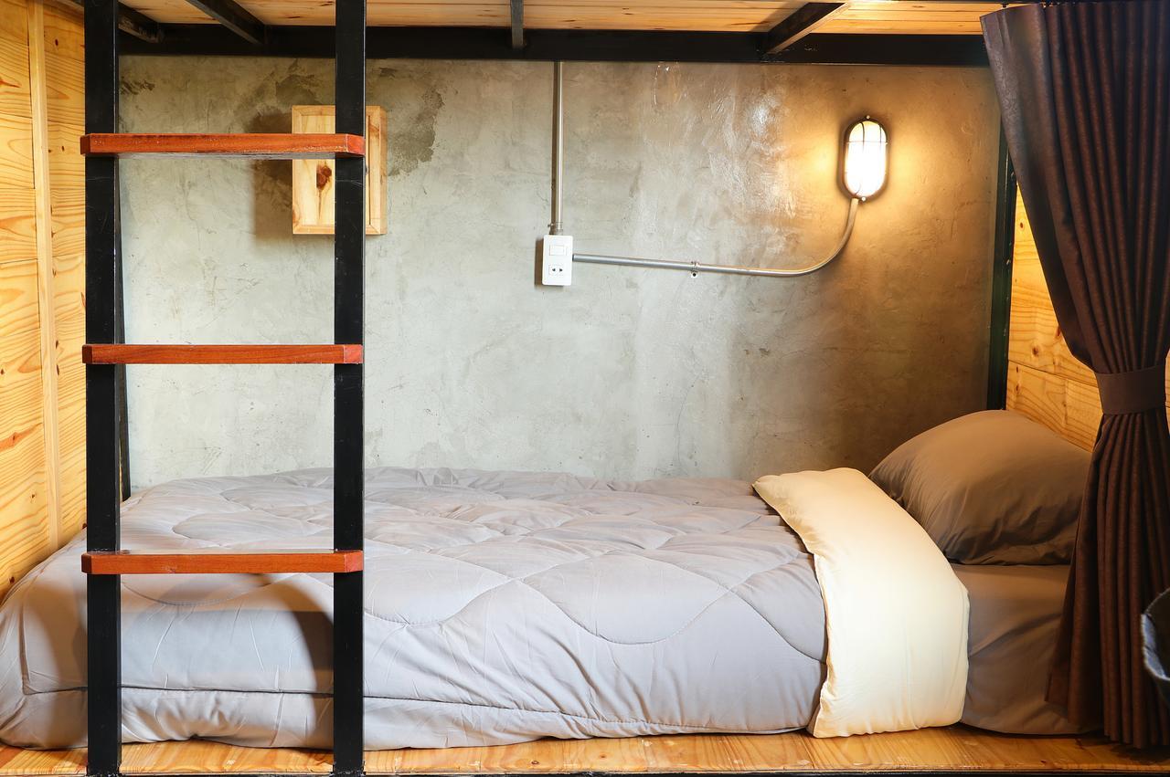 Hanu Hostel Bangkok Ngoại thất bức ảnh