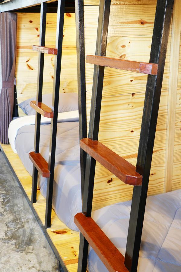 Hanu Hostel Bangkok Ngoại thất bức ảnh